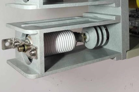 怎樣解決真空滅弧室漏氣？定期檢測有必要！