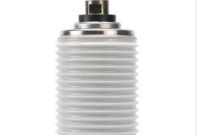 真空開關管由哪些部分組成？